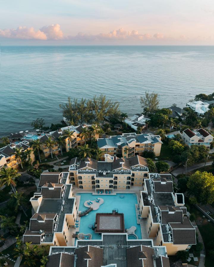 Jewel Paradise Cove Adult Beach Resort & Spa Runaway Bay Exterior foto